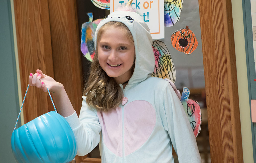 Willow Hosts Second Annual Teal Pumpkin Spooktacular